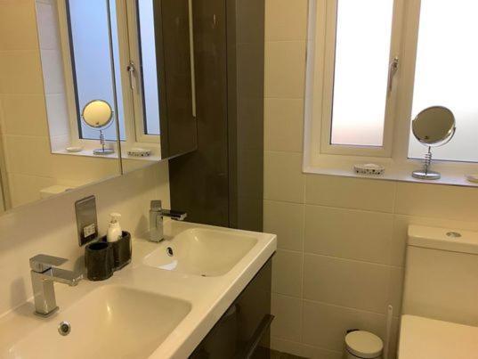 Eaton House Bed & Breakfast Hartford  Ngoại thất bức ảnh